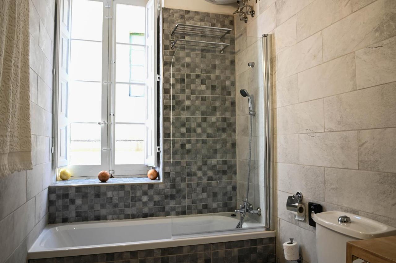 Bebirgu Palazzino Luxury 2 Jacuzzi To Share Διαμέρισμα Εξωτερικό φωτογραφία