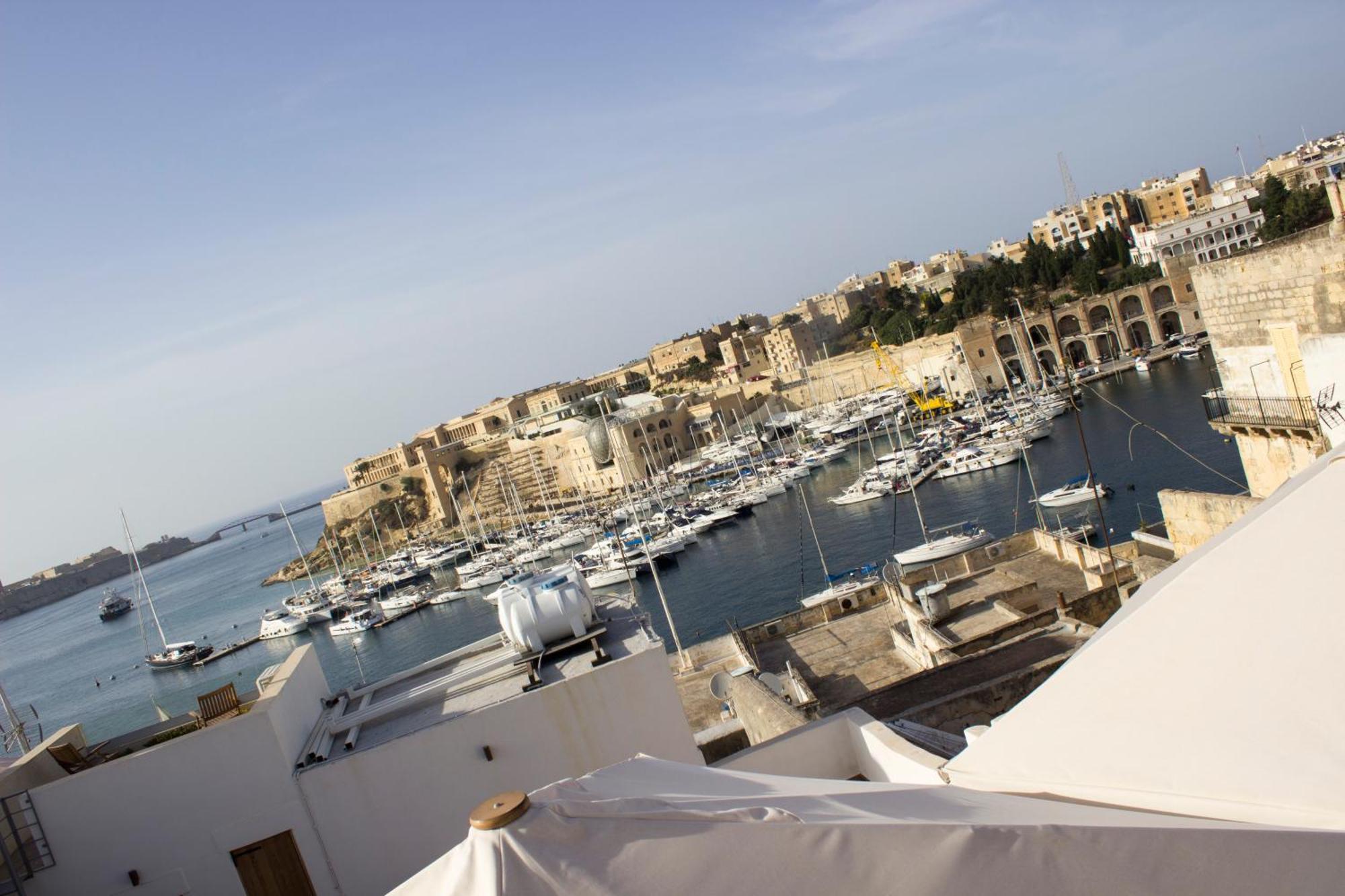 Bebirgu Palazzino Luxury 2 Jacuzzi To Share Διαμέρισμα Εξωτερικό φωτογραφία